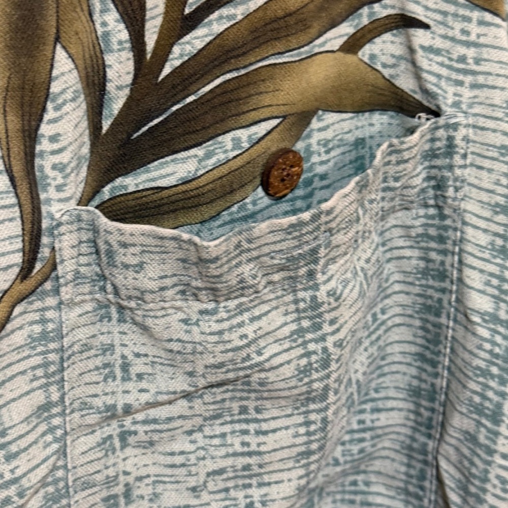 Resort Style Tropical Button Up Shirt Mens XL‎ Silk Blend Palm Print Island Wear - Picture 8 of 9